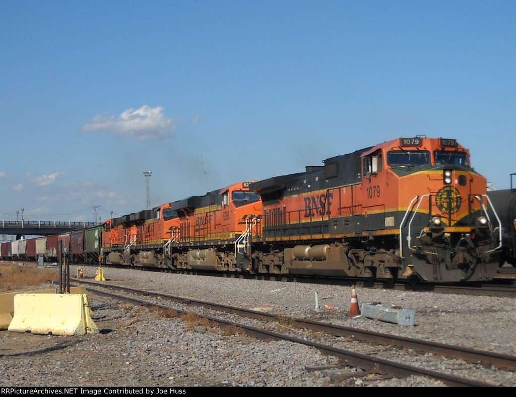 BNSF 1079 West